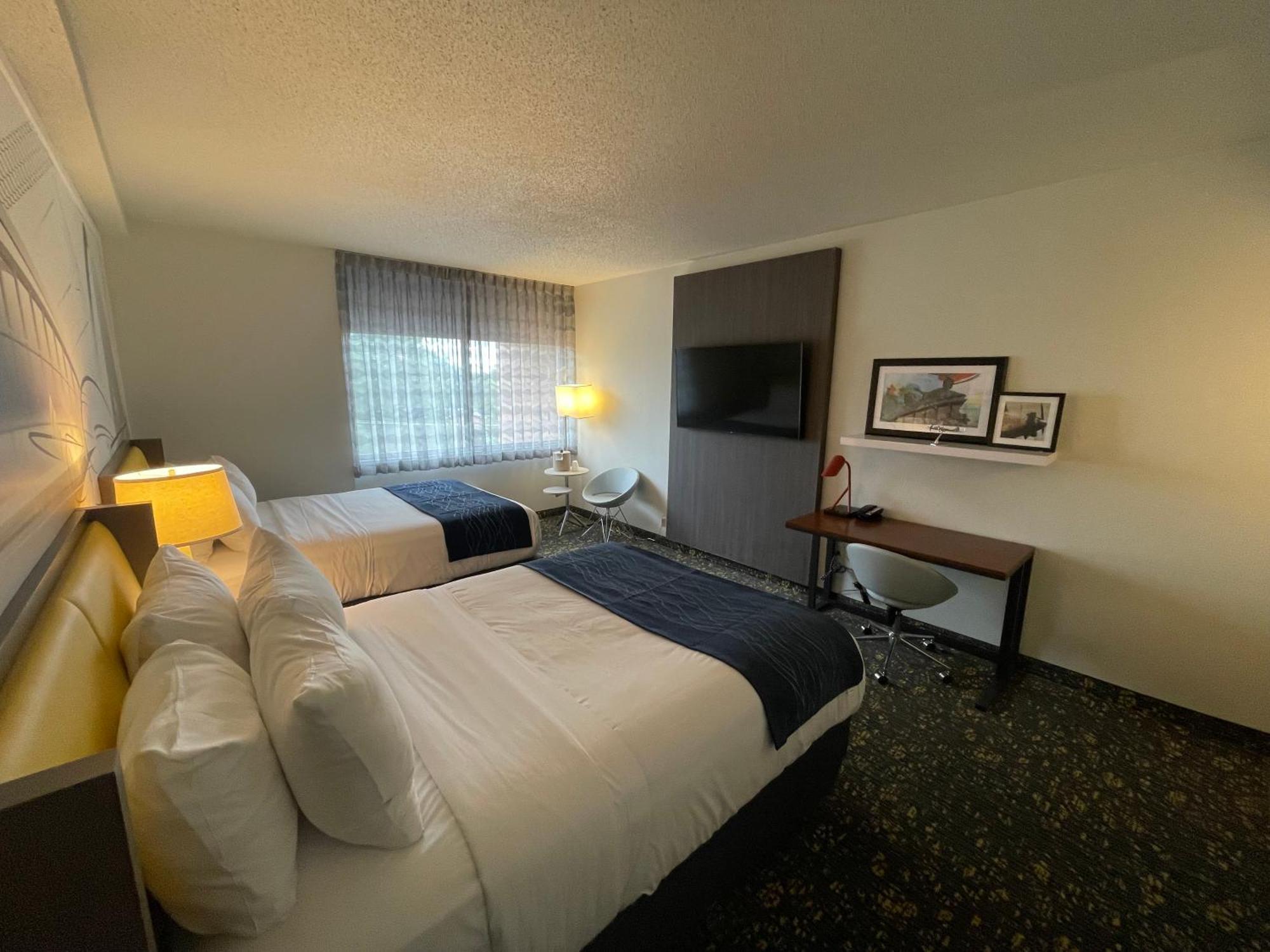 Saint Louis Airport Hotel Woodson Terrace Ngoại thất bức ảnh