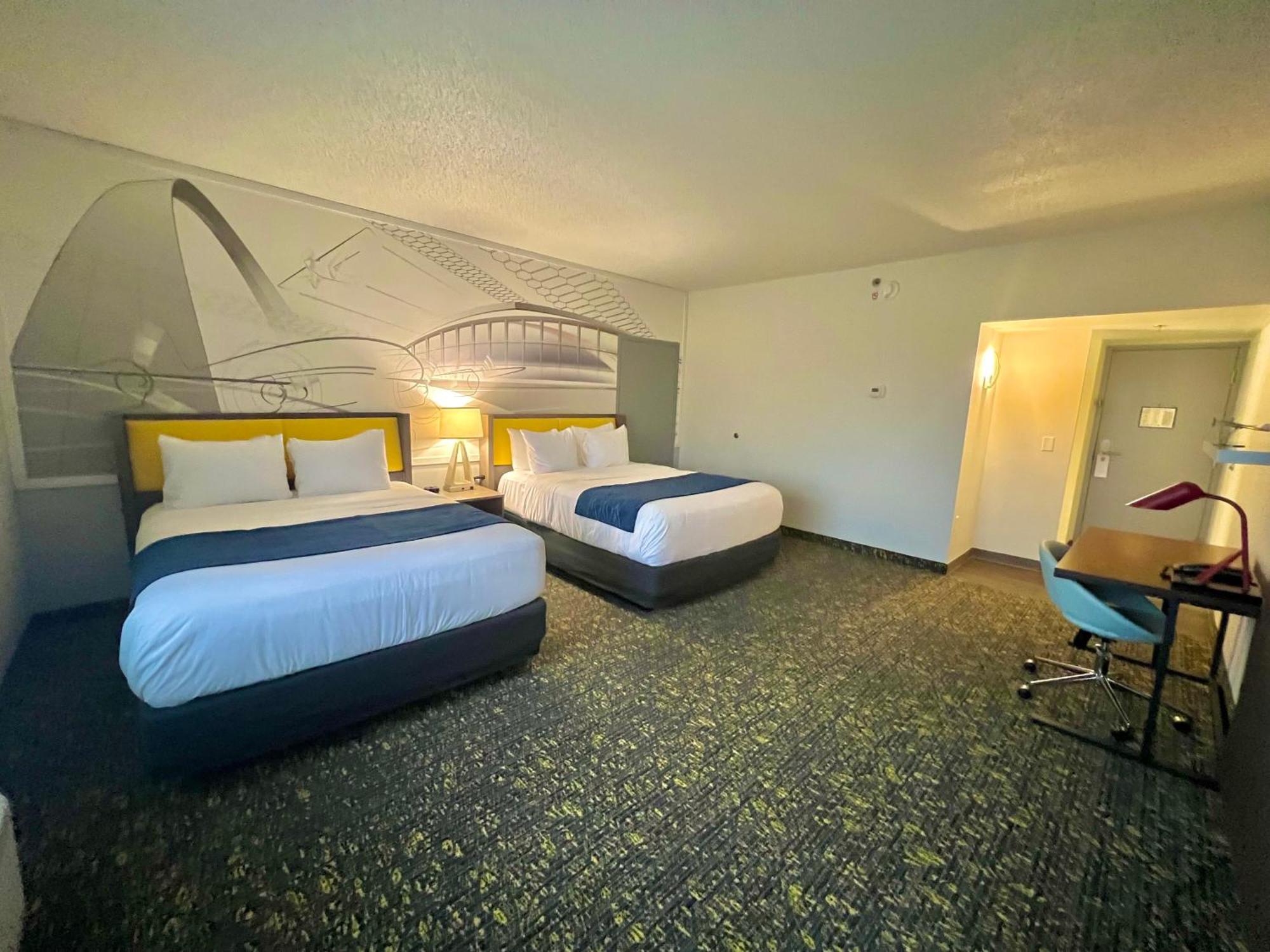 Saint Louis Airport Hotel Woodson Terrace Ngoại thất bức ảnh