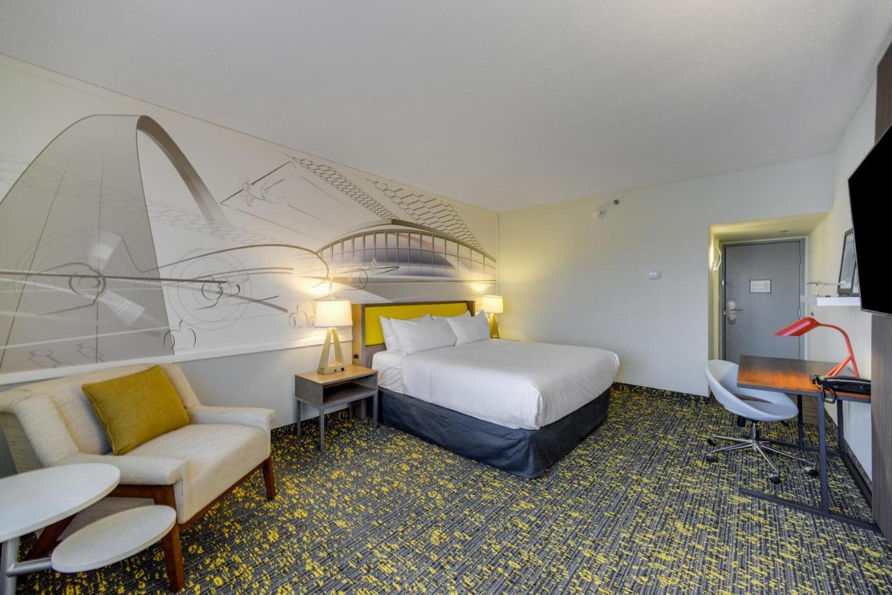 Saint Louis Airport Hotel Woodson Terrace Ngoại thất bức ảnh