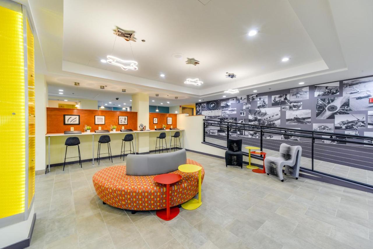 Saint Louis Airport Hotel Woodson Terrace Ngoại thất bức ảnh
